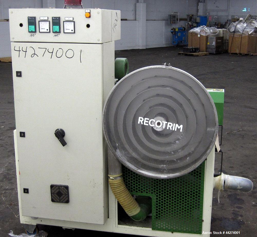 Used Macchi Recotrim Trim & Film Waste Pelletizing Line, Model ES40. Consisitng of: (1) 35mm Single screw extruder, approximate 19.2 L/D ratio. Electrically heated, air cooled 2 zone non-vented barre...