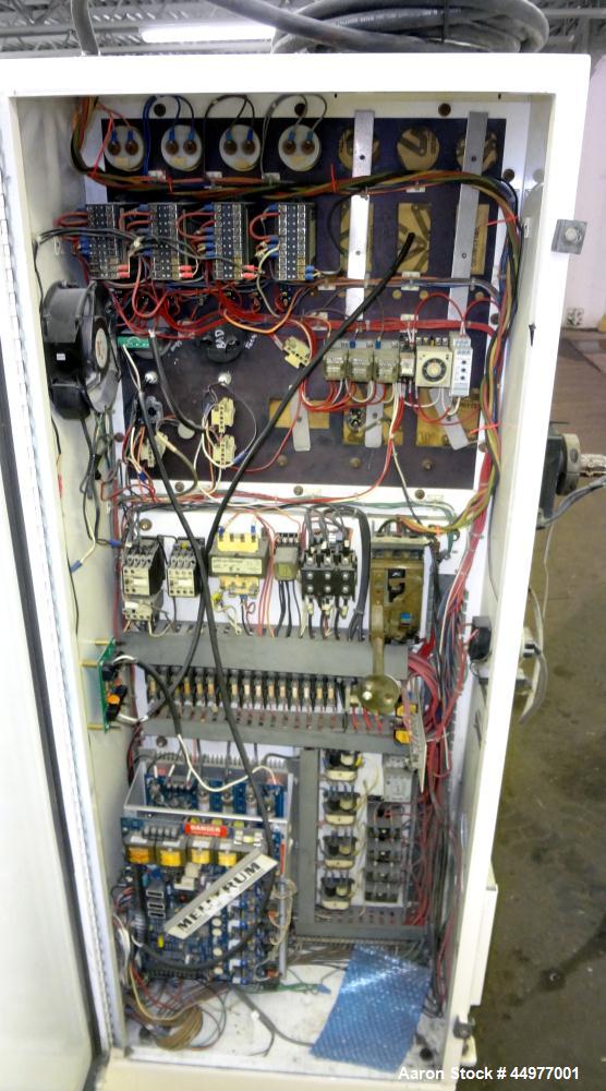 Used Wayne Machine Pelletizing Line consisting of:  (1) Wayne Machine 1-1/2" single screw extruder. Approximately 24 to 1 L/D ratio. Electrically heated, air cooled top vented barrel. Water cooled fe...