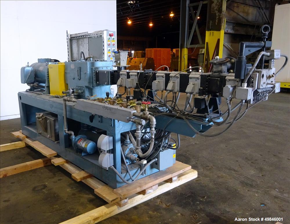 Used Twin Screw Pelletizing Line.