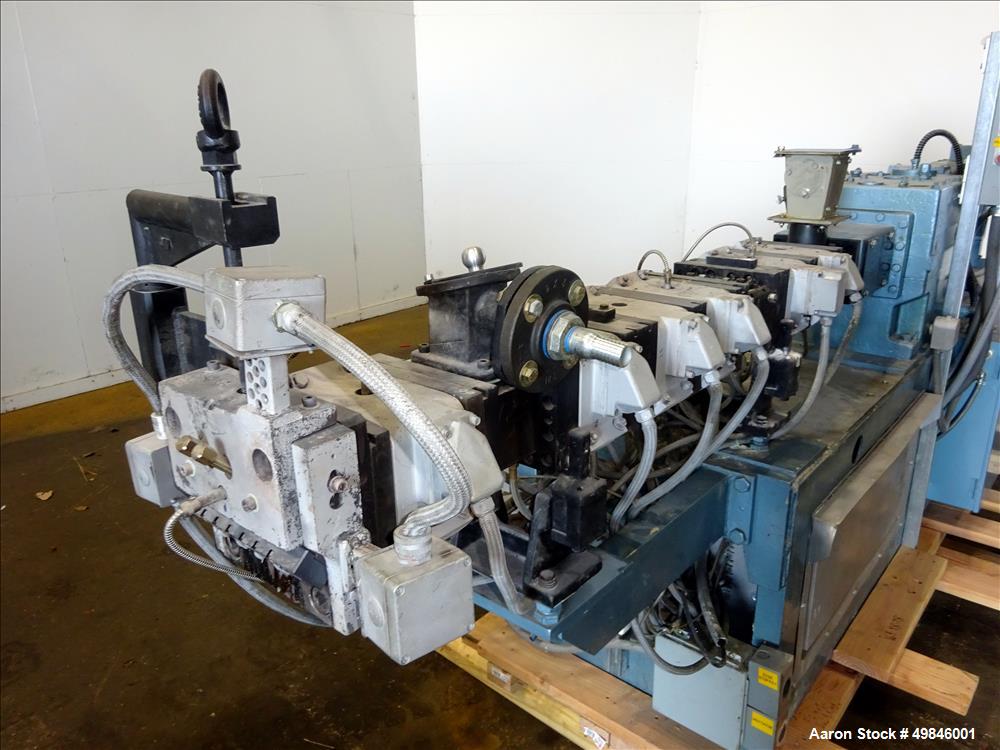 Used Twin Screw Pelletizing Line.