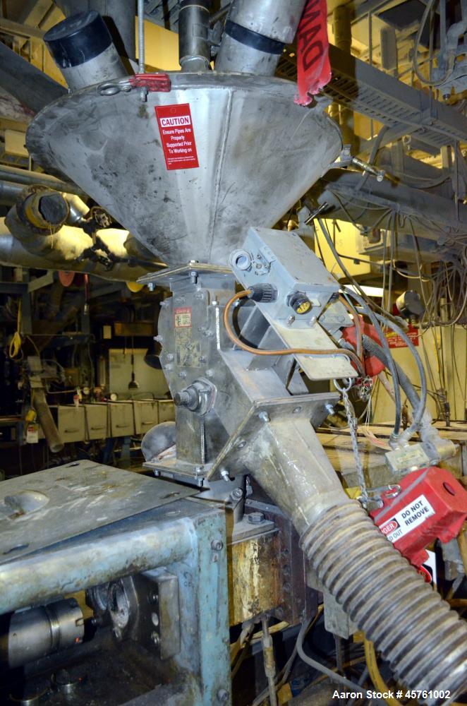 Used (1) ZSK-83 R240R 83mm Co-Rotating twin screw extruder, approximate 40 to 1 L/D ratio, serial# 218971, works# 507860-861, built 1985. (10) Barrel sections with (1) feed with hopper, (2) top vente...