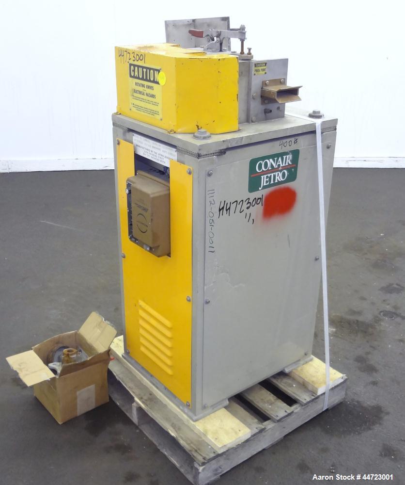 Used Conair Pelletizer, Model 304. Approximately 4" wide 20 blade rotor, (1) rubber, (1) metal pull roll.  Driven by a 2 hp, 180 volt, 1750/2050 rpm DC motor. Includes a CMC speed controller.  Unit m...