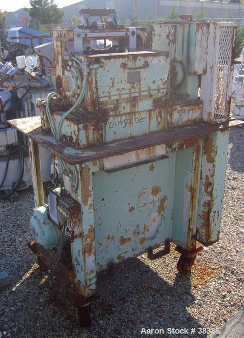 Used Cumberland 14" Strand Type Pelletizer, Size 14. 12 bolt on knife rotor. Rotor and pull rolls are driven by an approximate 15 hp vari-speed motor. Manual top pull roll. Mounted on a frame with ca...
