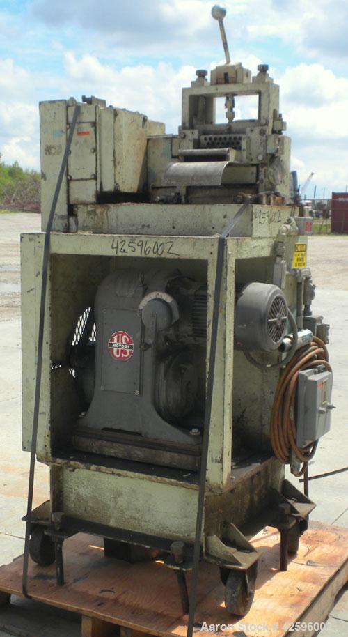 Used Cumberland Pelletizer, Size 6. Approximate 6" diameter x 6-1/2" wide 8 bolt- on blade rotor. Approximate 4" diameter pull roll. Driven by an approximate 5 hp varispeed motor. Mounted on casters.