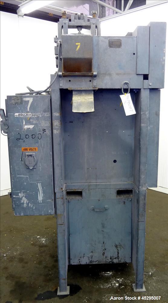 Used Cumberland Size 6 Pelletizer. Approximately 6-3/4" wide x 12" diameter (8) bolt on blade rotor; (1) rubber, (1) metal manually adjustable pull roll. Driven by a 5 hp, 3/60/208-230/460 volt, 1740...