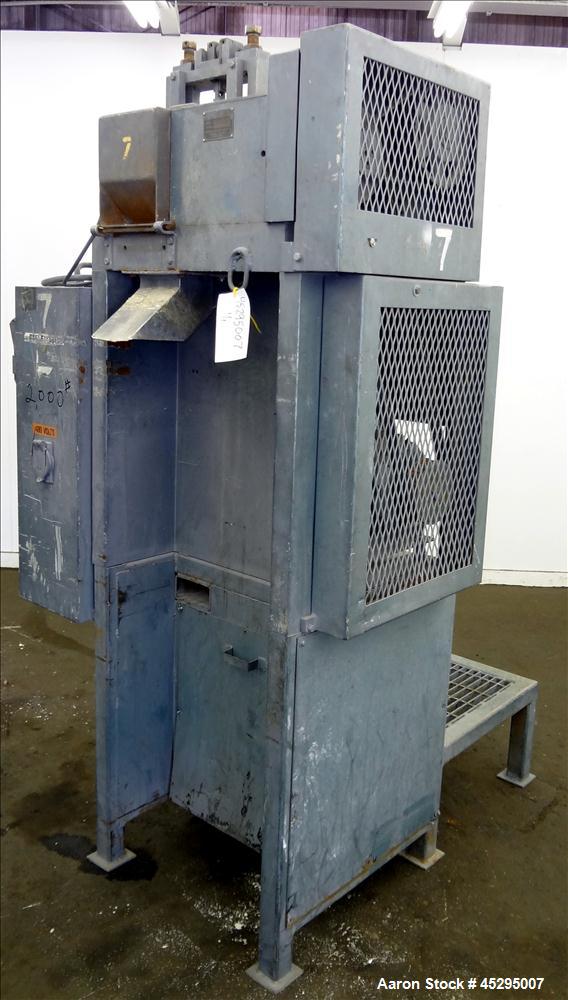 Used Cumberland Size 6 Pelletizer. Approximately 6-3/4" wide x 12" diameter (8) bolt on blade rotor; (1) rubber, (1) metal manually adjustable pull roll. Driven by a 5 hp, 3/60/208-230/460 volt, 1740...