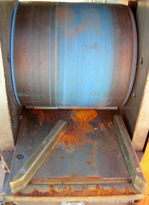 USED: Killion strand pelletizer, model 4"Pell. Approximate 4" diameter x 4" wide 20 blade helical rotor. (1) Rubber, (1) metal pneumatically adjustable pull roll. Driven by a 2 hp, 180 volt, 1750 rpm...