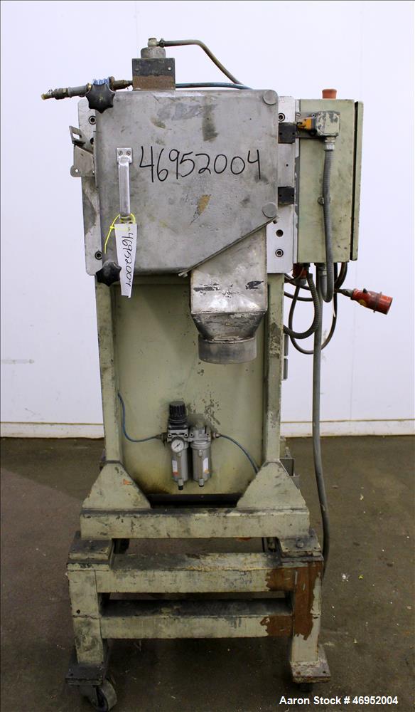 Used Scheer Pelletizer, Model SGS 100-E. 100mm (3.93") Wide x 200mm (7.87") diameter (32) fixed blade rotor. (1) Metal, (1) rubber pull rolls. Requires an approximate 2.2kw (2.94hp) motor. Approximat...