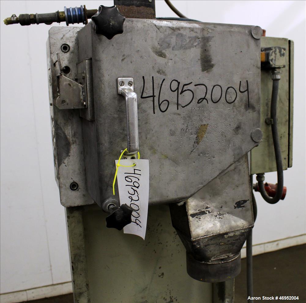 Used Scheer Pelletizer, Model SGS 100-E. 100mm (3.93") Wide x 200mm (7.87") diameter (32) fixed blade rotor. (1) Metal, (1) rubber pull rolls. Requires an approximate 2.2kw (2.94hp) motor. Approximat...