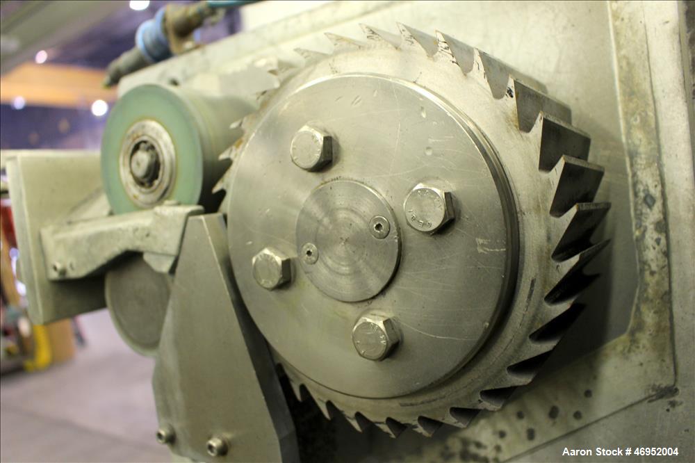 Used Scheer Pelletizer, Model SGS 100-E. 100mm (3.93") Wide x 200mm (7.87") diameter (32) fixed blade rotor. (1) Metal, (1) rubber pull rolls. Requires an approximate 2.2kw (2.94hp) motor. Approximat...