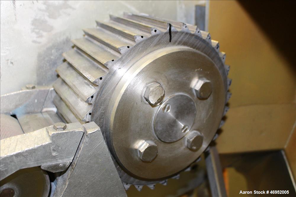 Used Scheer Pelletizer, Model SGS 100-E. 100mm (3.93") Wide x 200mm (7.87") diameter (32) fixed blade rotor. (1) Metal pull roll. Driven by a 2.2kw (2.94hp), 3/50/208/380 volt, 1415 rpm variable spee...