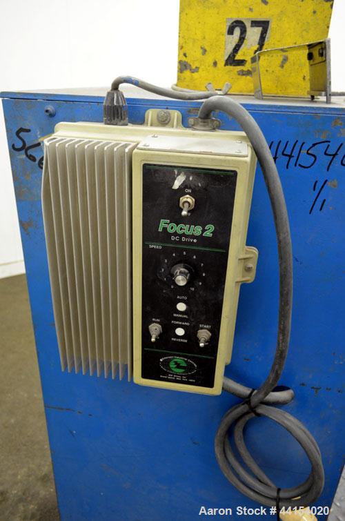 Used Wayne Pelletizer. Approximate 4" wide x 6" diameter (12) bolt on blade rotor. (1) Rubber, (1) metal pull rolls. Driven by an approximate 5hp motor. Includes a Focus 2 DC drive. Mounted on a fram...