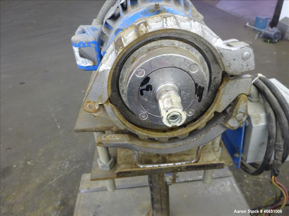 Used Underwater Pelletizing Head. No blades, driven by a 5hp, 3/60/230/460 volt, 3450 rpm motor. Mounted on a cart with wheels. Includes a water chamber, filter, hopper.
