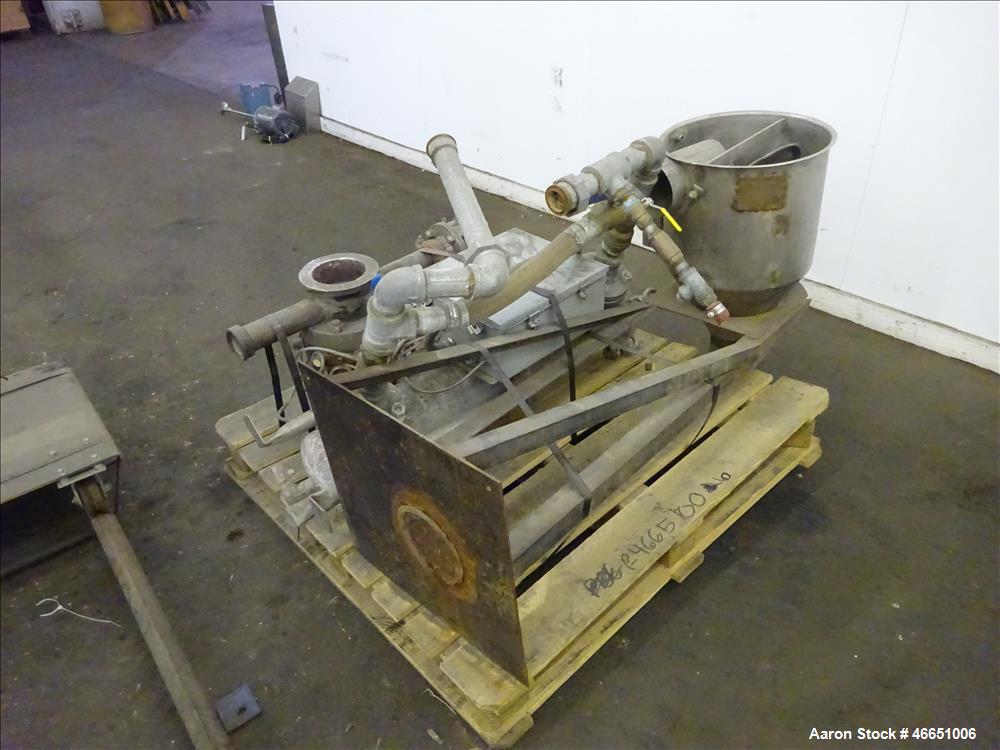 Used Underwater Pelletizing Head. No blades, driven by a 5hp, 3/60/230/460 volt, 3450 rpm motor. Mounted on a cart with wheels. Includes a water chamber, filter, hopper.