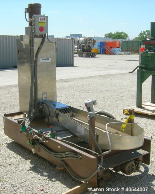 Used Beringer model WRP12V underwater pelletizer system consisting of: (1) Pelletizing head with 4 blades, driven by a 2 hp, 3/60/208-230/460 volt, 1725 rpm motor, mounted on a stand; (1) stainless s...