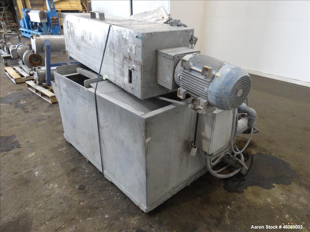 Used Beringer Underwater Pelletizer system consisting of: (1) Pelletizing head, no blades, driven by a 7.5hp, 3/60/208-230/460 volt, 1725 rpm motor, mounted on a stand. (1) Carter Day 304 stainless s...