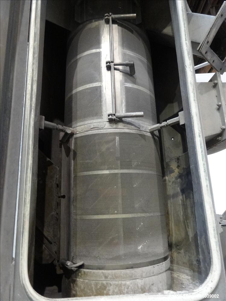 Used Gala Underwater Pelletizing System Consisting Of: (1) Gala cutting head, model 6D, serial# 972498. Includes blades, and stand. Driven by a 5hp, 3/60/230/460 volt, 3455 rpm motor. (1) Gala water ...
