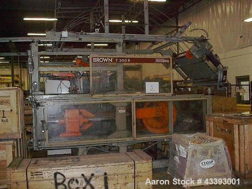 Used Brown Inline Thermoformer, Model C-4200R (also known as a model 42P).  Max forming area 40" x 40", depth of draw 6.5", forming press, Servo index, form press 72 ton, oven length 168", edge trim ...