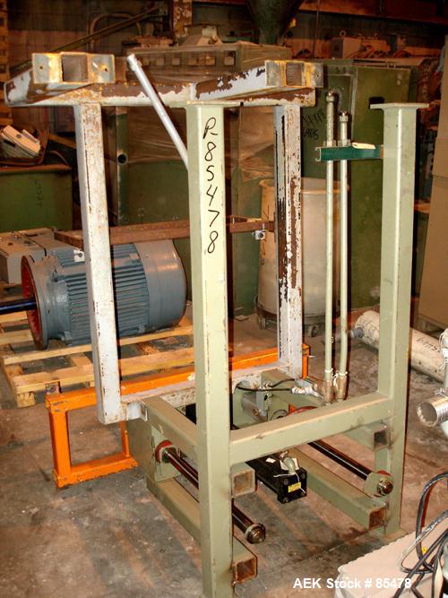 Used Brown Cut Sheet Single Station, Shuttle Motion Vacuum Thermoformer, Model M-11147