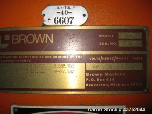 Used Brown T-300 Trim Press – 11.75” x 37.5” Cutting Window, 480V, AC Motor