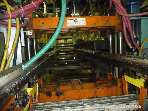 Used Brown Thermoformer, Model MC4500