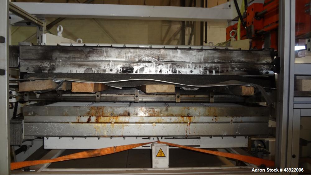 Used OMV Thermoformer Model F25-R10, Built New in 2004. Maximum forming area 850mm x 250mm wide. Maximum forming depth 150mm. Maximum sheet width  910mm. Mould closing fence. 1600 Degrees. Oven size ...