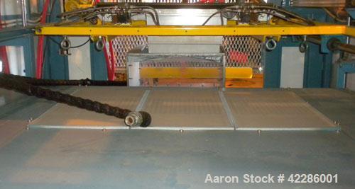 Used ZMD International Shuttle Thermoformer Model V-223. Approximate 24'' x 36'' forming area. Includes an Advantage Sentra 2000HE temperature controller.