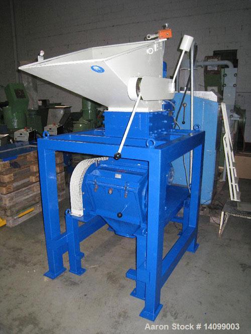 Used Alpine JBF 28/35 Recycling Line comprised of (1) JBF two shaft shredder, (1) Alpine granulator. 18.7 hp/17 kW drive, 50 hz, used for hollow-bodies, cans, etc. Feed opening 16" x 11.4" (405 x 290...