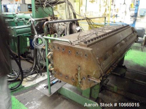Used-79" (2000 mm) wide Kaufman Co-Extrusion Sheet Line. (1) 6" (150 mm) Kaufman 33D extruder, heated/cooled, vented with va...