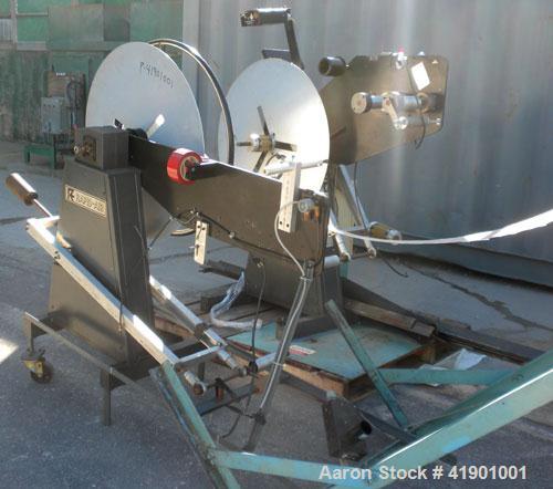  Killion 2-1/2'' single screw extruder, model KN250, approximately 10 to 1 L/D ratio. Electrically heated, air cooled 3 zone non-vented barrel. Water cooled feed throat with a roll type feeder. Appro...