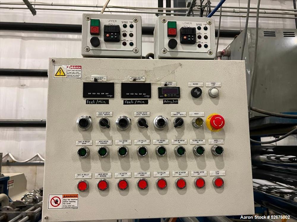 Usado- Línea de extrusión de láminas matriciales PE-TECH (2012), que consta de: extrusora matricial PE-TECH, S/N PETECH-2012...