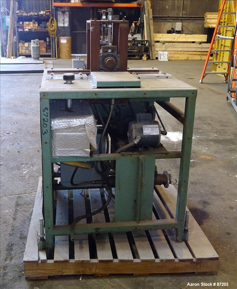 Used: Embossing roll with stand