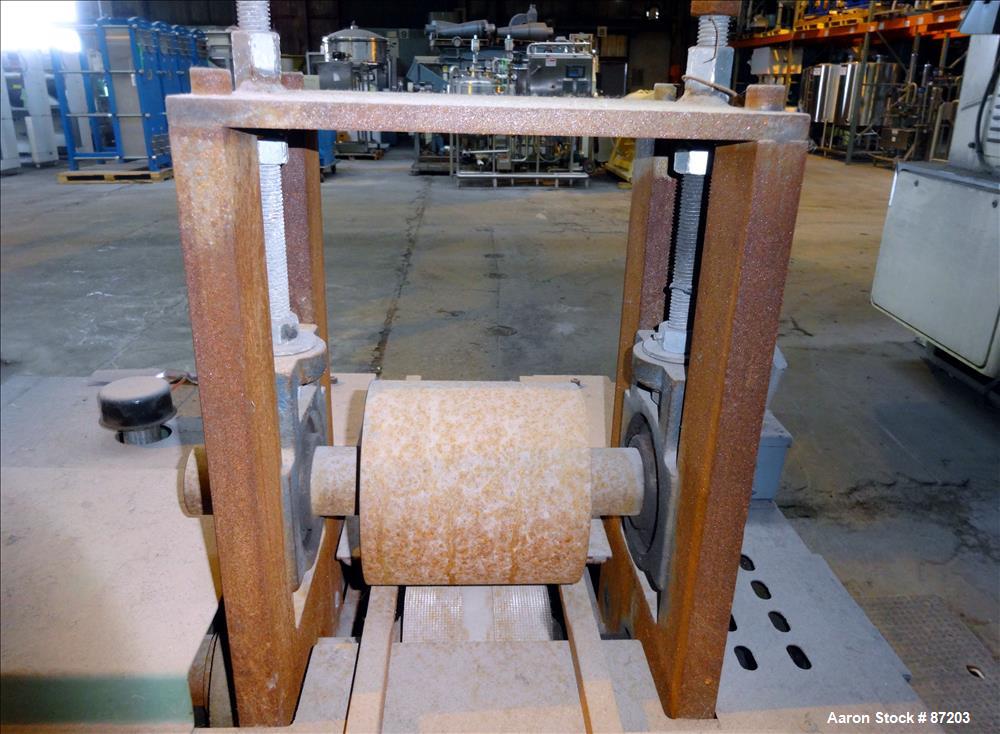 Used: Embossing roll with stand