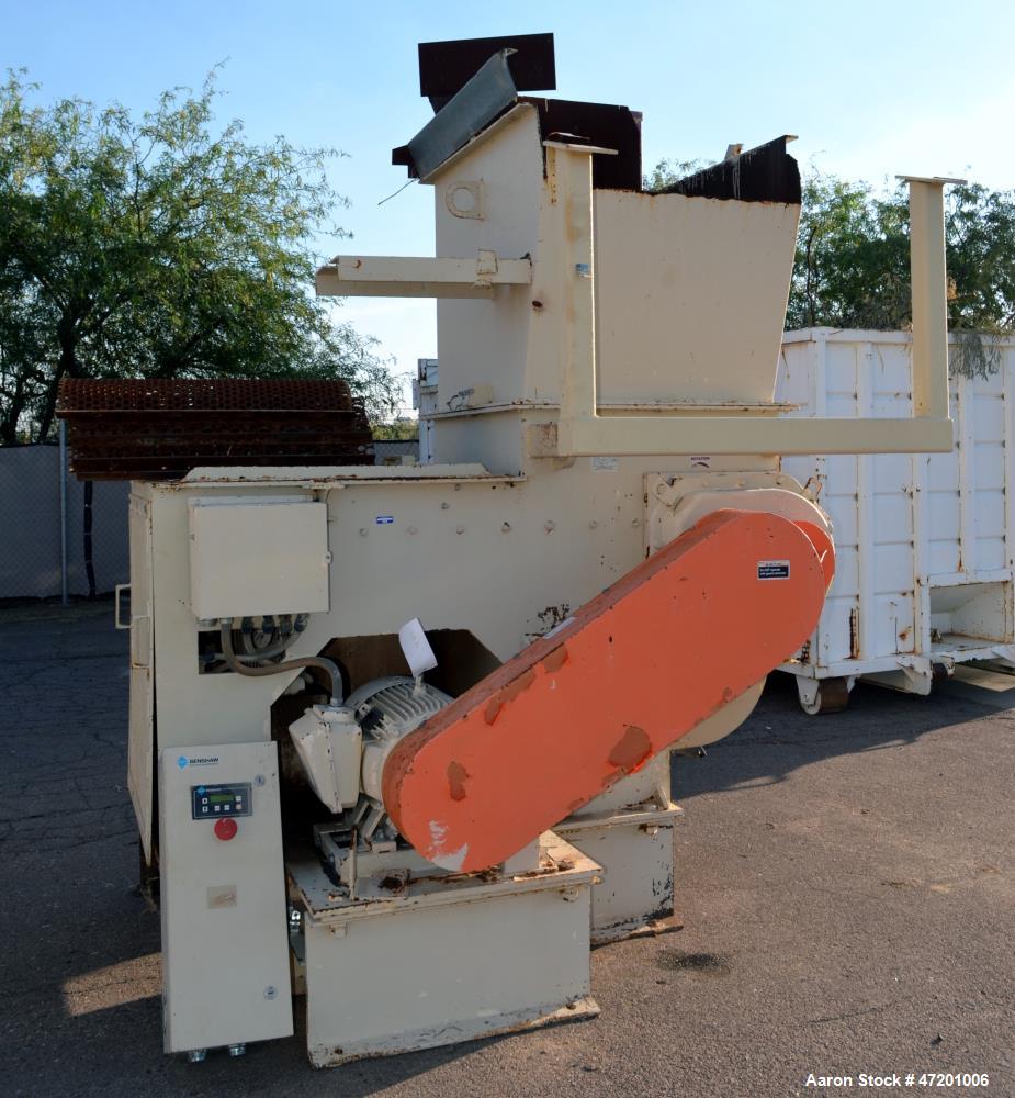 Used Schutte-Buffalo MP Series Slow Speed Ram Feed Grinder, Model MP-30, Carbon Steel. Approximate 15" diameter x 36" wide rotor with bolt on knifes. 36" x 36" Feed opening with hopper, and hydraulic...