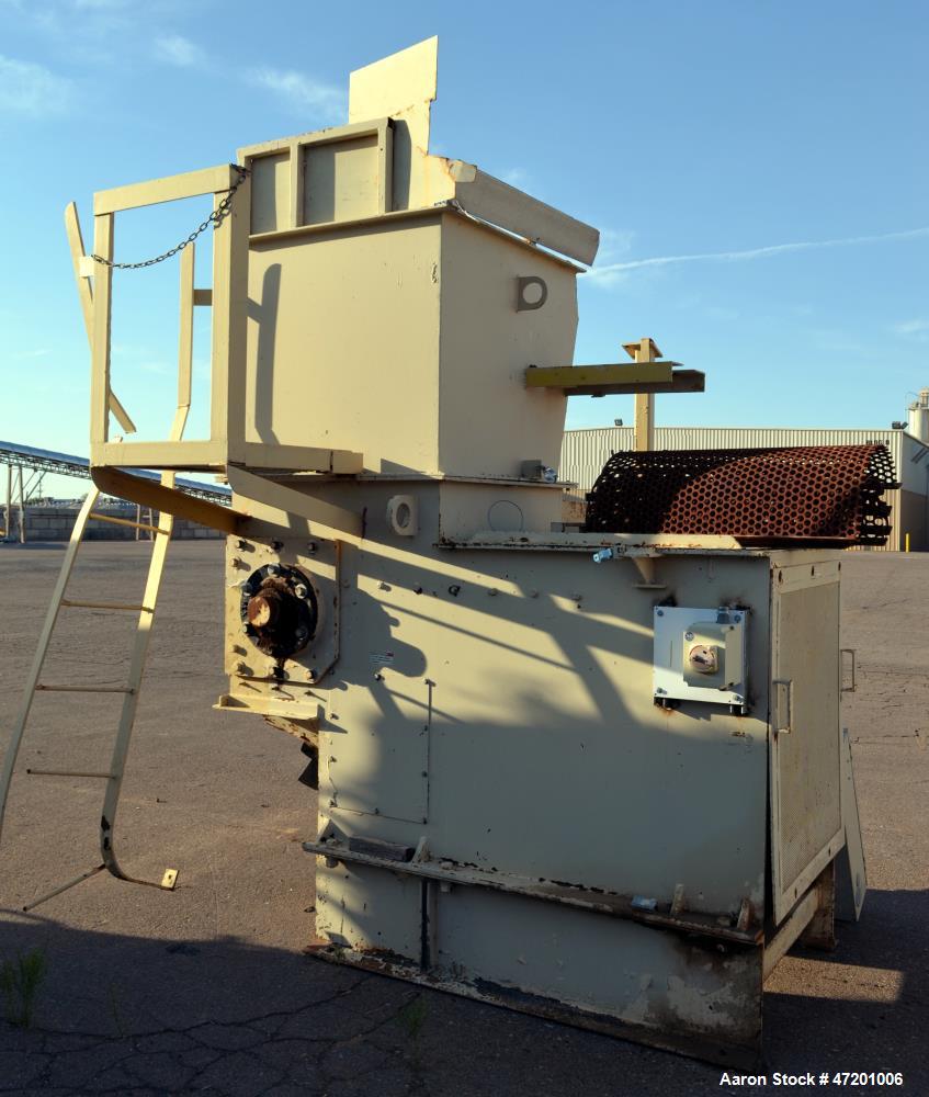 Used Schutte-Buffalo MP Series Slow Speed Ram Feed Grinder, Model MP-30, Carbon Steel. Approximate 15" diameter x 36" wide rotor with bolt on knifes. 36" x 36" Feed opening with hopper, and hydraulic...