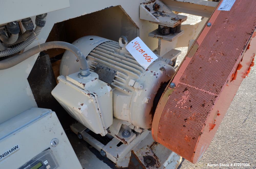Used Schutte-Buffalo MP Series Slow Speed Ram Feed Grinder, Model MP-30, Carbon Steel. Approximate 15" diameter x 36" wide rotor with bolt on knifes. 36" x 36" Feed opening with hopper, and hydraulic...