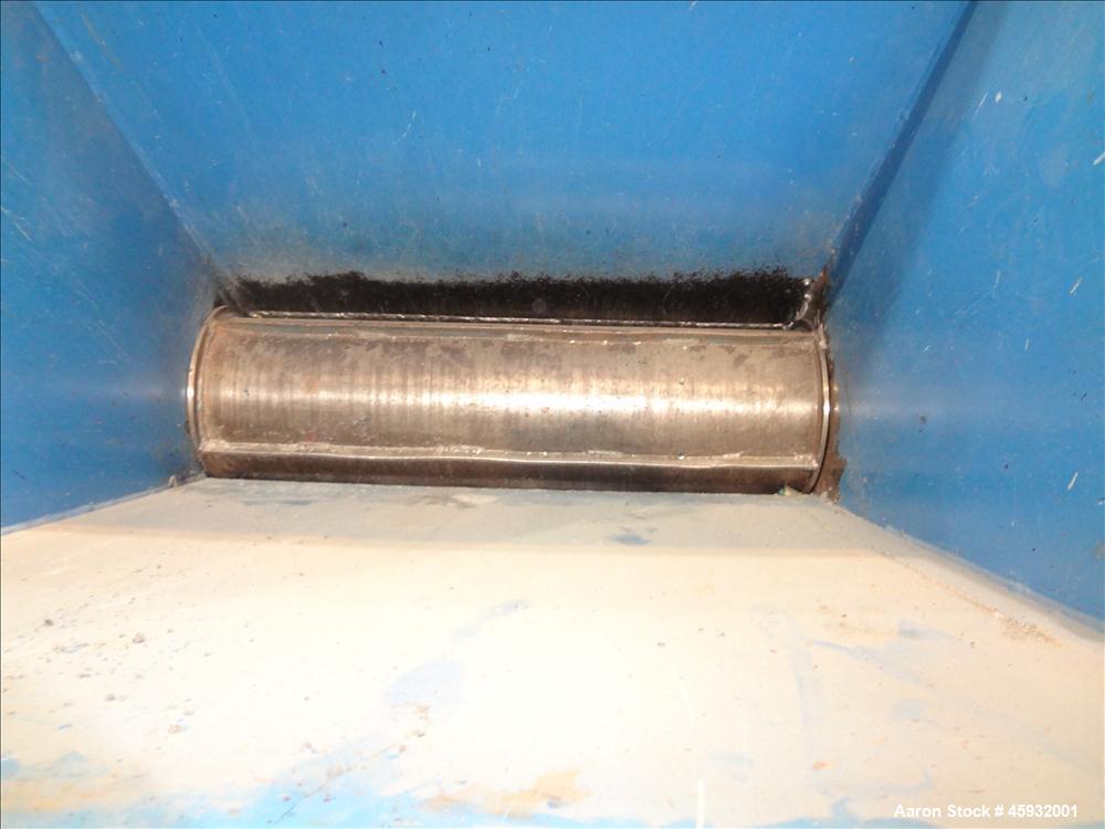 Used Shred Pax Dual Rotor Shredder Grinder System consisting of: (1) Shred Pax Grinder, Model AZ-G-12. Has a top feeder 31-1/2" long x 3-3/4" wide with a 31" long x 8" diameter roll driven by a 1 hp,...