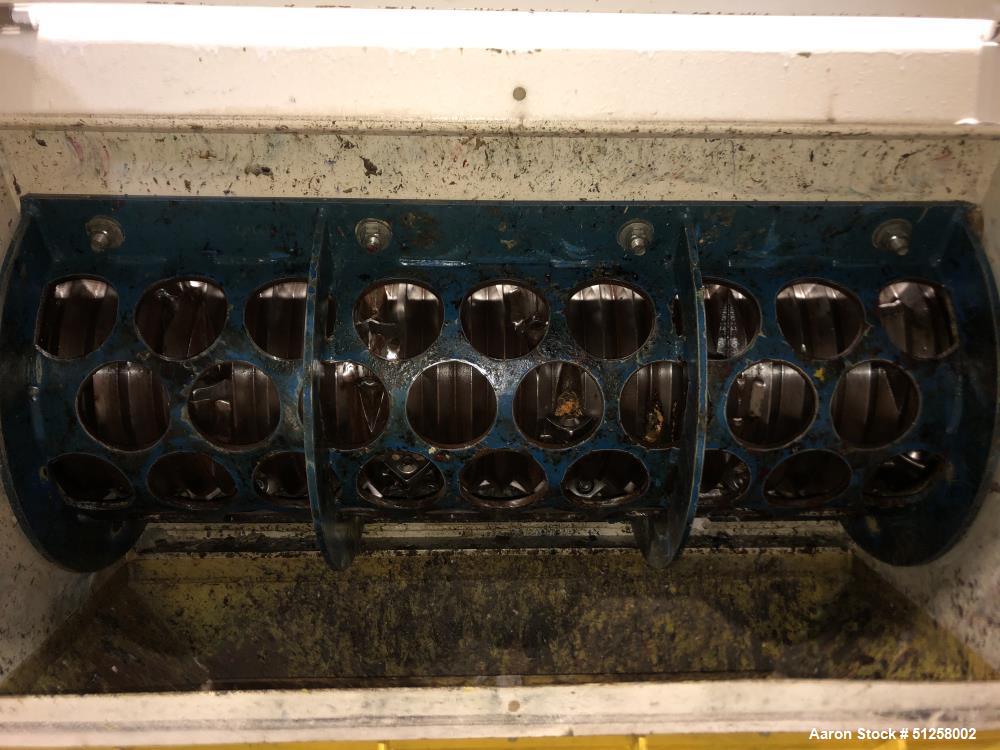 Used Vecoplan Single Shaft Shredder with Conveyor