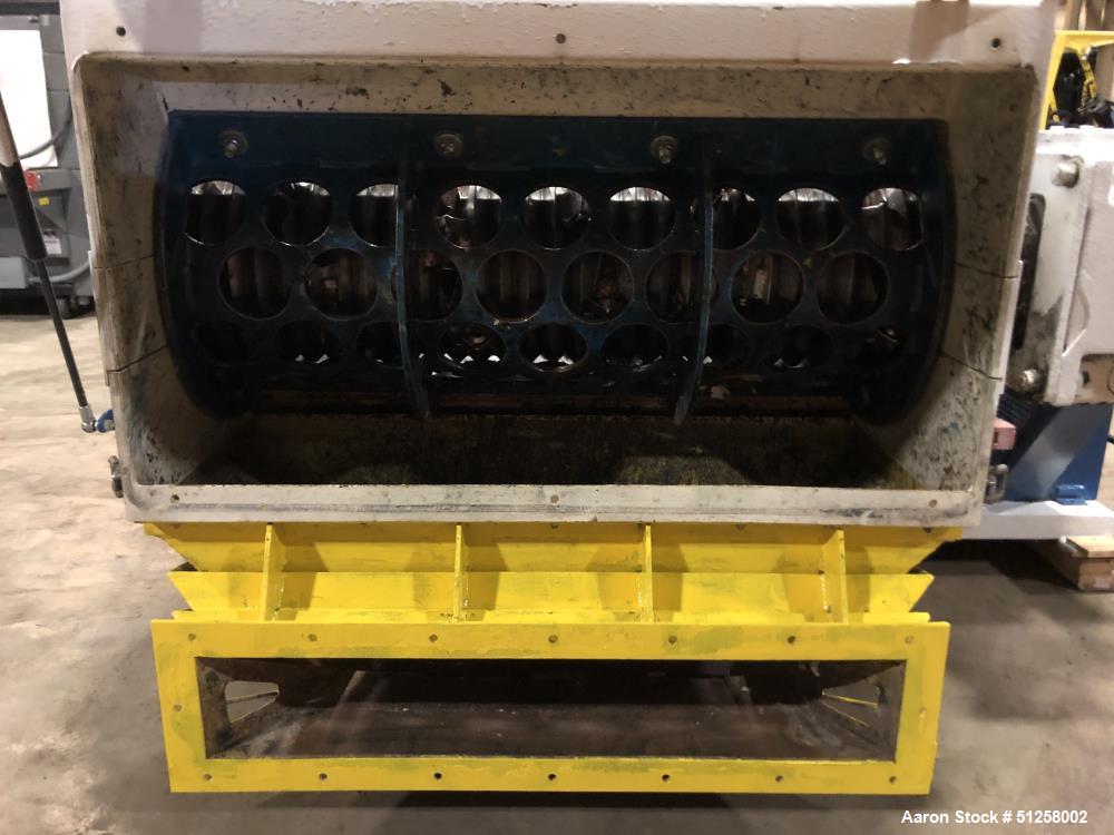 Used Vecoplan Single Shaft Shredder with Conveyor