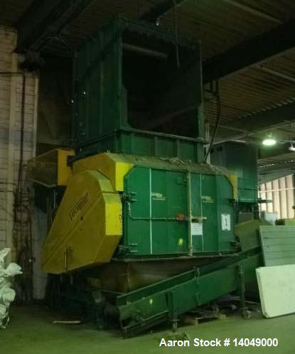 Used Vecoplan Model VAZ 200/200 SLF Shredder.  Maximum capacity 2200 lbs (1000 kilo/h).  Rotor diameter 19.4" (495 mm).  Rotor length 78.4" (1992 mm).  Motor 187.74 hp (140 kW).  (2) Trough belt conv...