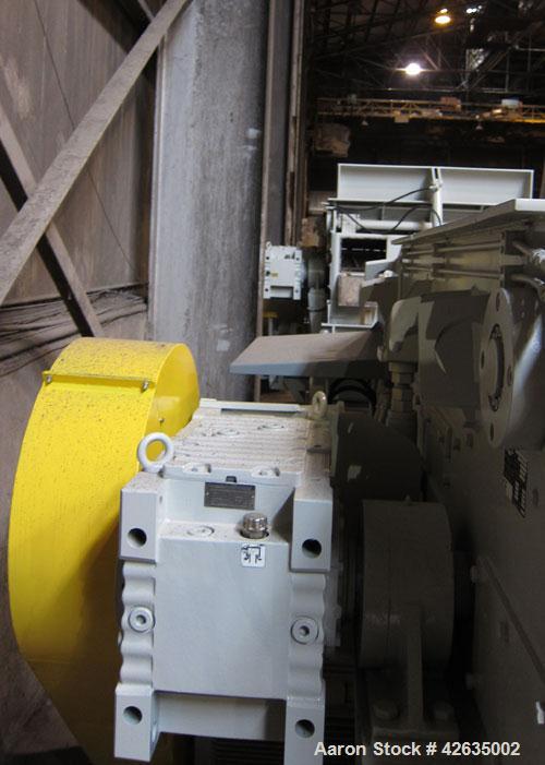 Used Zeno Low Noise Single Shaft Shredder/Chipper, model ZTLP 1800 X 1600, carbon steel. Feed opening 70’’ (1800mm) wide x approximately 62’’ (1600mm) long. 24’’ Diameter x 70’’ long single rotor wit...