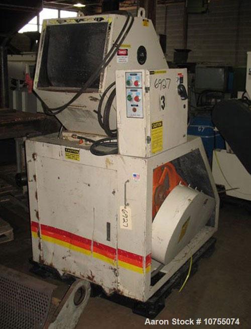 Used-Ball & Jewel Model CG1620S Granulator. Granulator equipped with a 3 knife open rotor, two bed knives and a 16" x 20" cu...