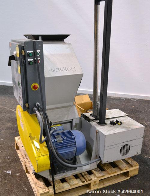 Used Battenfeld Gloucester Granulator, Model 1012BP7.5. Approximate 10" diameter x 12" wide 3 bolt on blade open rotor. Tilt back pelican feed hopper with magnet. Driven by a 7-1/2 hp, 3/60/208-230/4...