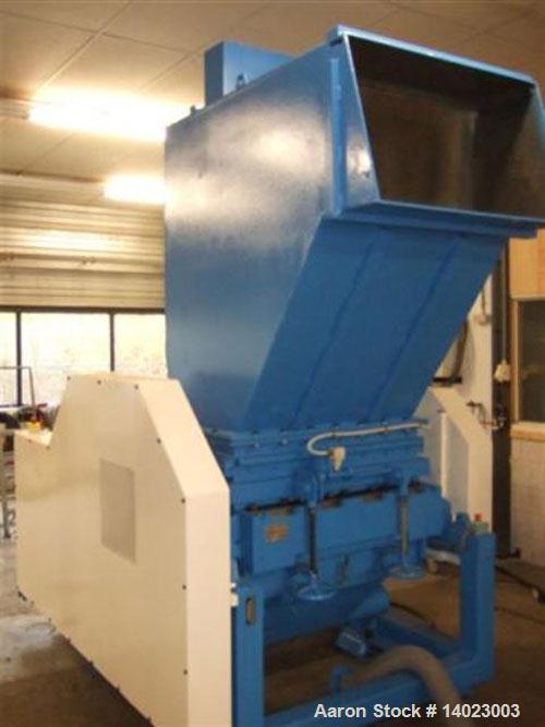 Used-CMB MS-610-NC Granulator. 39" x 23" (1000 x 590 mm) hopper opening. Rotor width 39" (1000 mm) with (4) 10" (250 mm) uni...