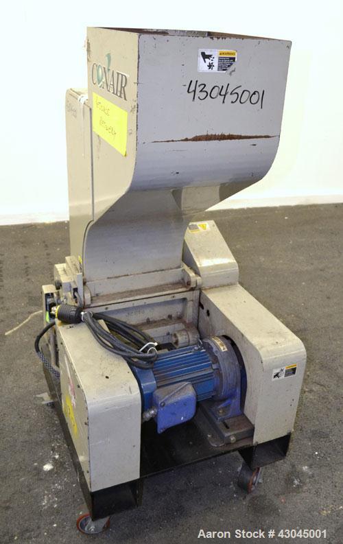 Used Conair Granulator, Model LP-814, Carbon Steel. Involute parabolic segmented helical type rotor with 7 rows of blades. Approximate 13-3/4" x 8" feed with a tilt back hopper. Approximate 1/8’’ dia...
