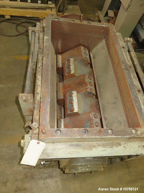 Used- Cumberland Model 3715h Hog Granulator