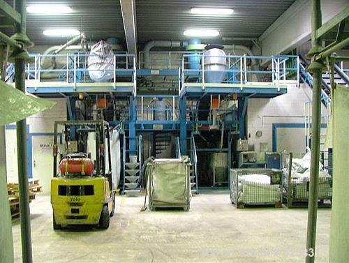 USED: Dreher plastic mill, type S 60/100 SRV. Complete line consisting of (1) Dreher mill, 48 rotor knives, 17 stator knives, 19 sieves 6-10 mm, driven by a 125 hp (90 kW) motor. (1) Jost sifter SUZ ...