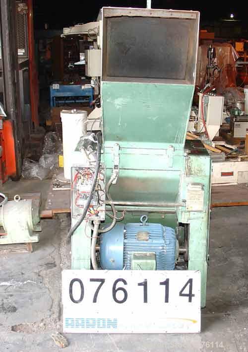 USED: Foremost model HD-6 granulator. 20 hp motor, 230/460 volt, 3/60. 14 x 18 feed throat. 2 hp blower discharge. Includes sound enclosure. Unit is mounted on casters.