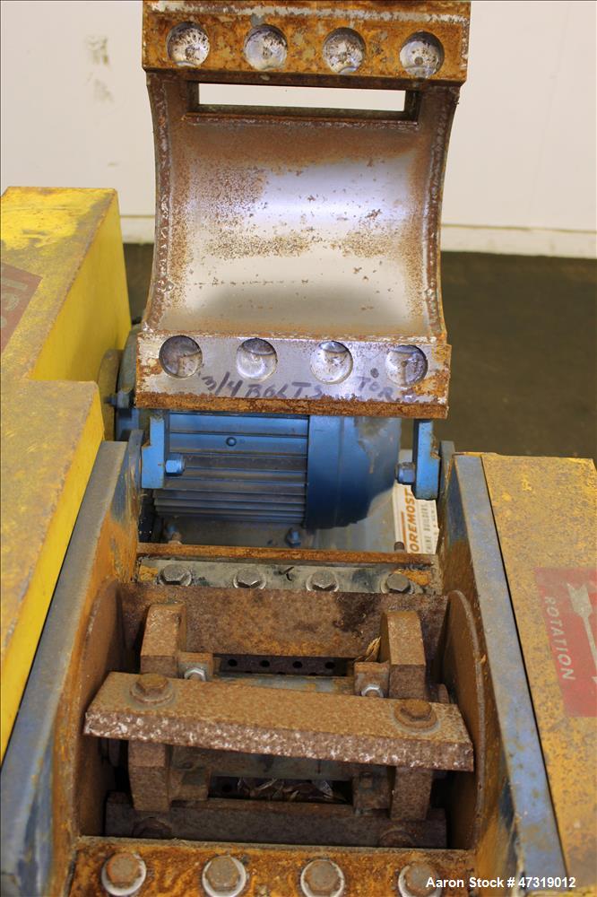 Used Foremost Hot Melt Granulator, Model HMG-1008. 10" x 8" feed throat. (4) Bolt-on blade open rotor. Inlet size 8" x 1". Driven by a 5hp, 3/60/575 volt, 1740 rpm motor. Set up for blower discharge,...