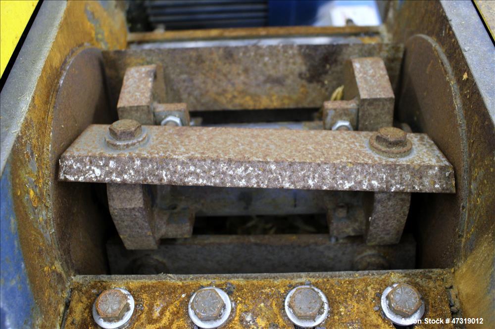 Used Foremost Hot Melt Granulator, Model HMG-1008. 10" x 8" feed throat. (4) Bolt-on blade open rotor. Inlet size 8" x 1". Driven by a 5hp, 3/60/575 volt, 1740 rpm motor. Set up for blower discharge,...